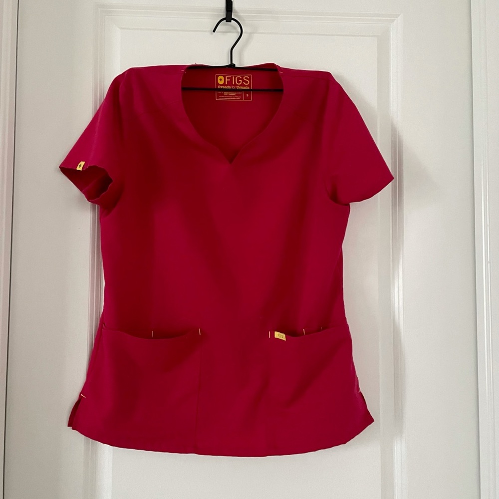 Figs Scrub Top